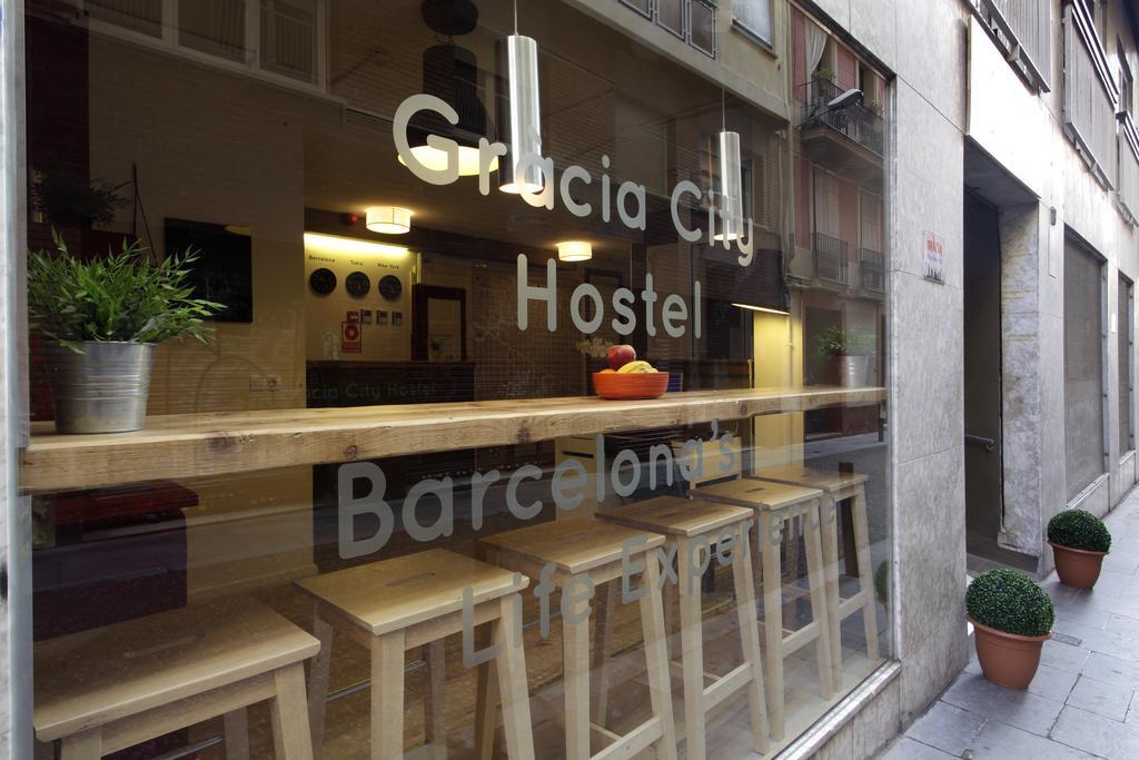 Gracia City Hostel Barcelona Exterior photo